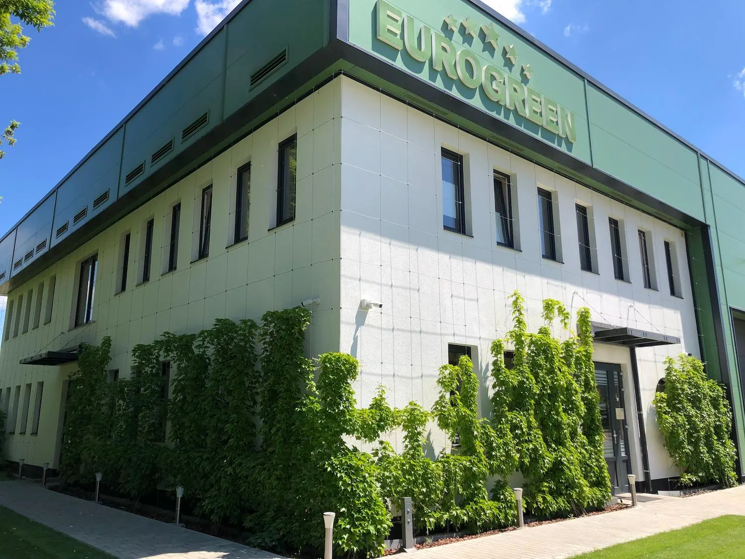 Eurogreen székház — 3